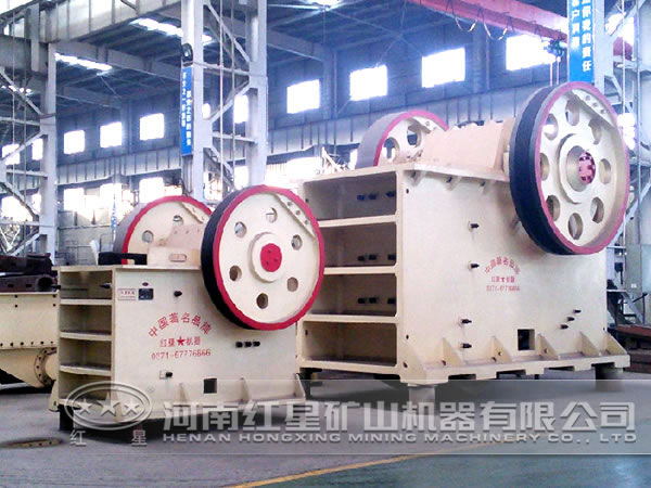 顎式破碎機 顎式破碎機