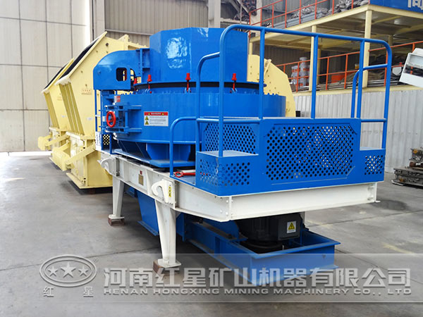 制砂機生產(chǎn)廠區(qū) 制砂機生產(chǎn)廠區(qū)