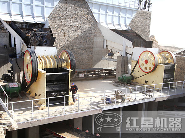 顎式破碎機 顎式破碎機