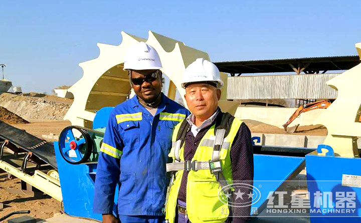 廠家對洗砂機安裝、調試現場