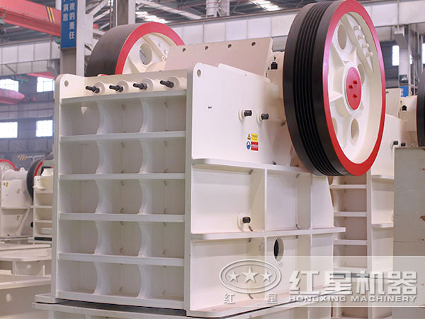 石料制砂生產線設備-顎式破碎機 石料制砂生產線設備-顎式破碎機