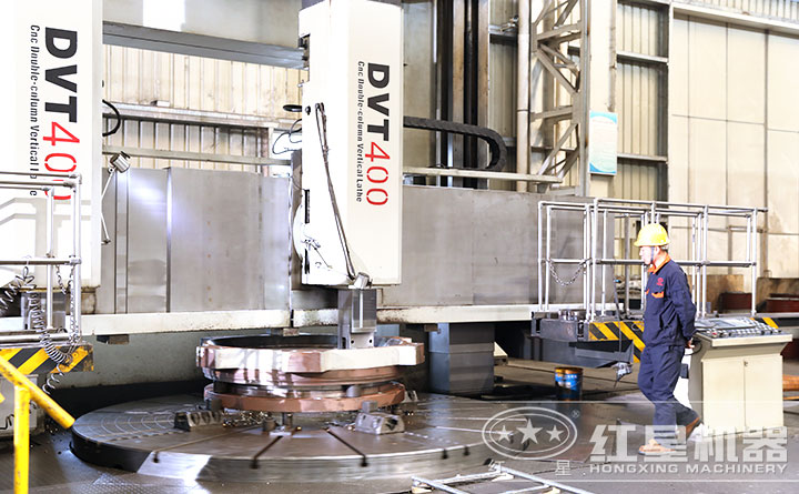 紅星生產(chǎn)車(chē)間 紅星生產(chǎn)車(chē)間