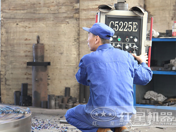 設(shè)備生產(chǎn)車間 設(shè)備生產(chǎn)車間