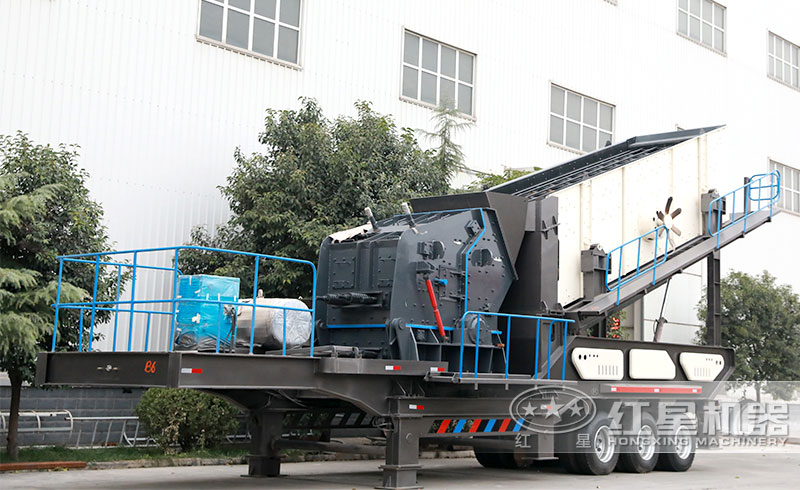 搭配發擊破的移動破碎機 搭配發擊破的移動破碎機