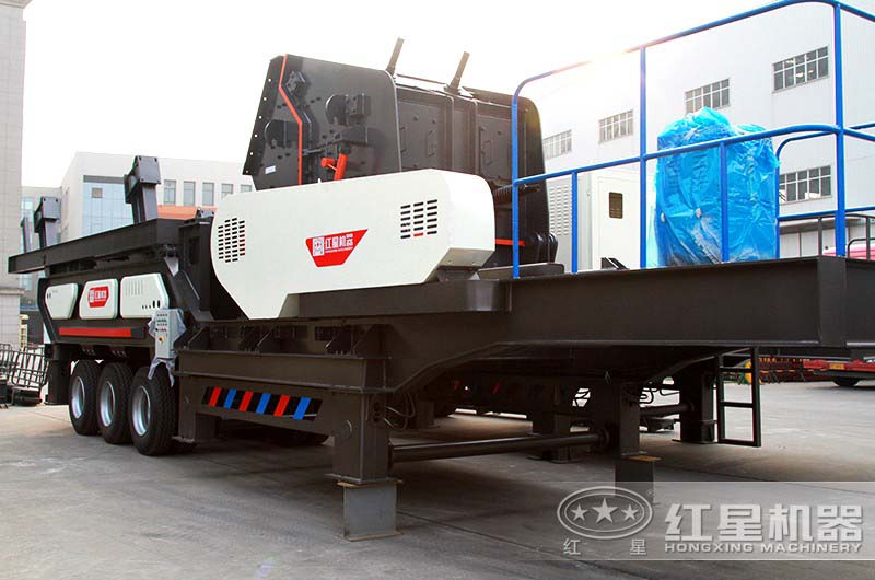 反擊式移動磕石子機 反擊式移動磕石子機