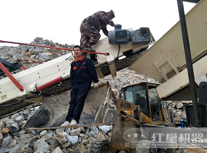 現(xiàn)場(chǎng)安裝、調(diào)試,保證生產(chǎn) 現(xiàn)場(chǎng)安裝、調(diào)試,保證生產(chǎn)