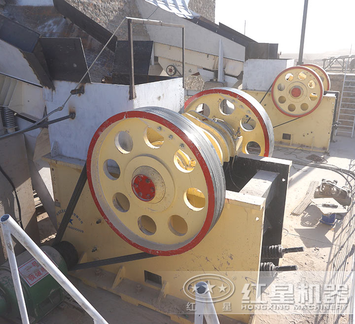 顎式破碎機 顎式破碎機