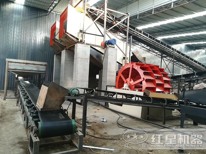 沙子清洗現(xiàn)場 沙子清洗現(xiàn)場