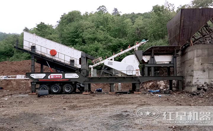山西移動(dòng)式粉碎機(jī)現(xiàn)場(chǎng) 山西移動(dòng)式粉碎機(jī)現(xiàn)場(chǎng)