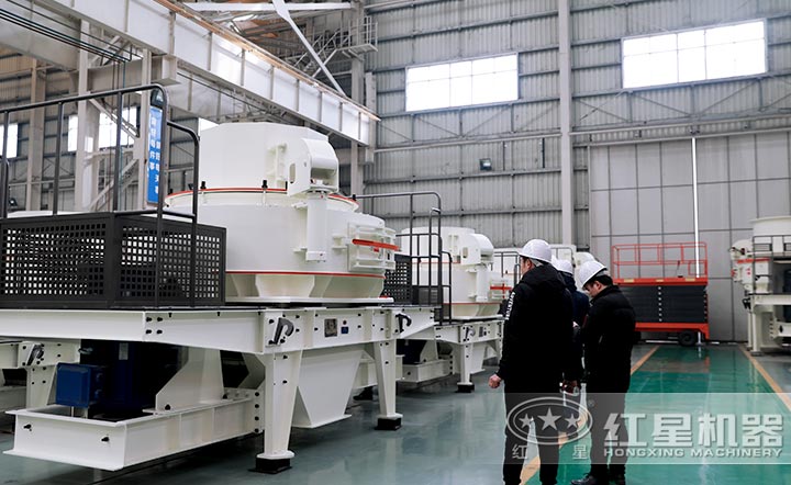 客戶來廠參觀考察制砂設備 客戶來廠參觀考察制砂設備