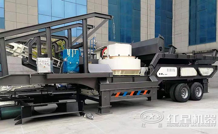 移動式制砂機可直接開到作業(yè)場地,方便作業(yè) 移動式制砂機可直接開到作業(yè)場地,方便作業(yè)