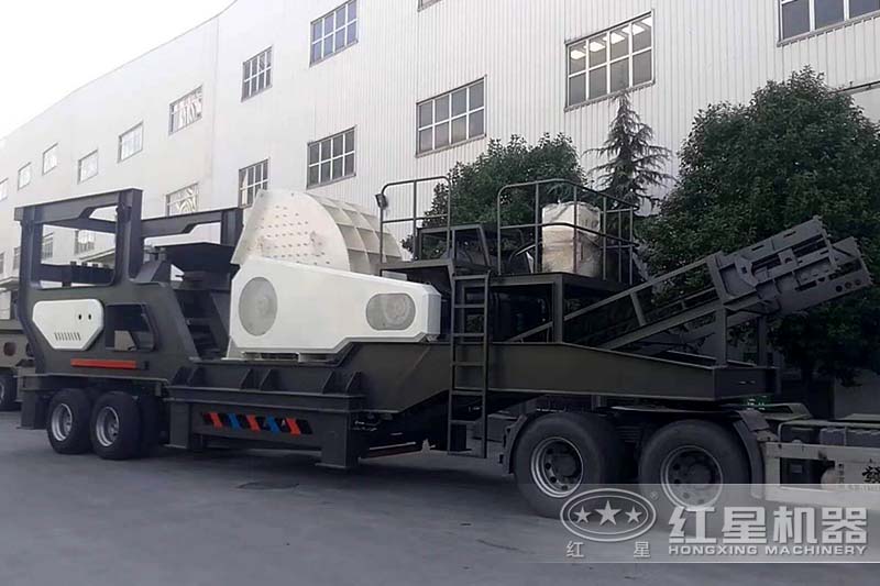大型移動重錘式破碎機 大型移動重錘式破碎機