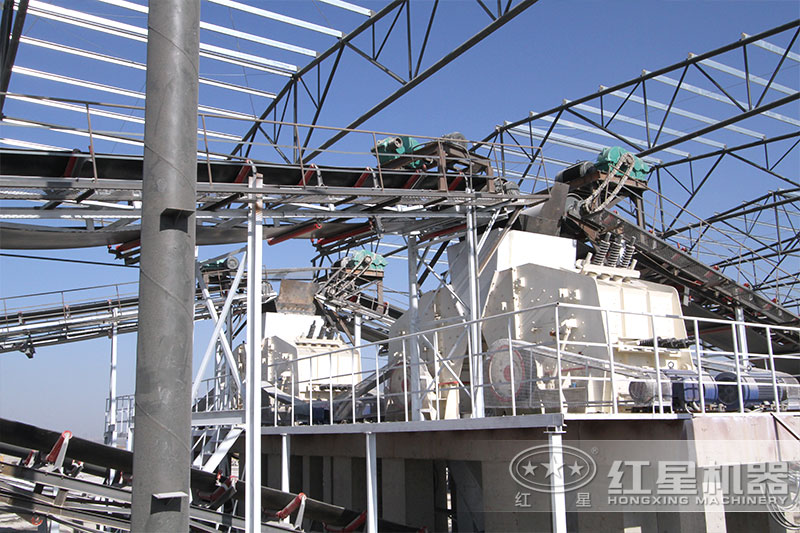 河北客戶反擊式破碎機處理石灰石現場 河北客戶反擊式破碎機處理石灰石現場