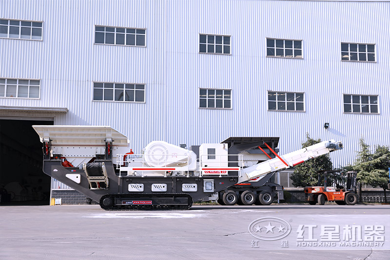 大型移動顎式打砂機 大型移動顎式打砂機