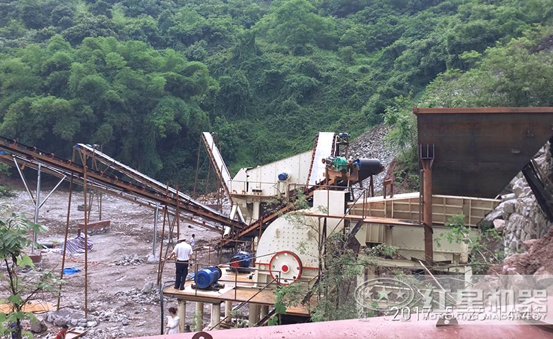 錘破石頭制砂機生產線設備現場 錘破石頭制砂機生產線設備現場