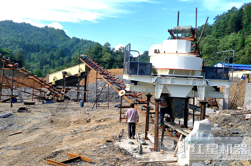 制砂機(jī)工作現(xiàn)場(chǎng) 制砂機(jī)工作現(xiàn)場(chǎng)