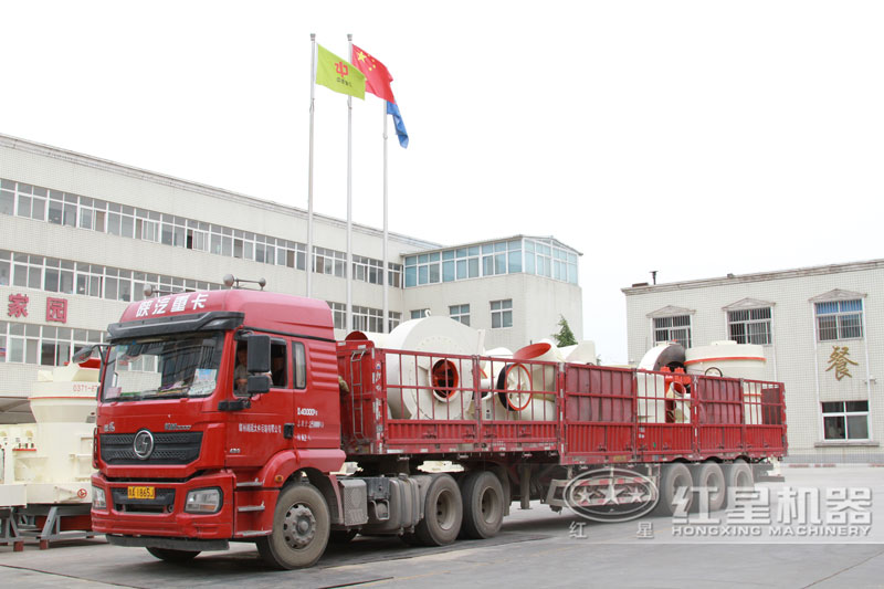 磨粉機發貨現場 磨粉機發貨現場