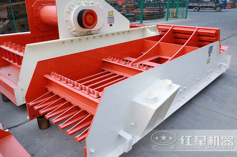 振動(dòng)給料機(jī) 振動(dòng)給料機(jī)